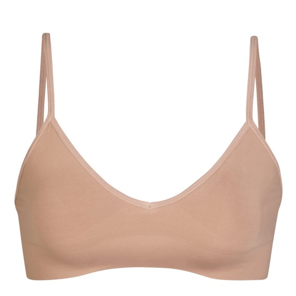 skims smoothing bralette
